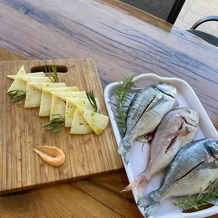 Off Grid Robinson House Karmen 펜션